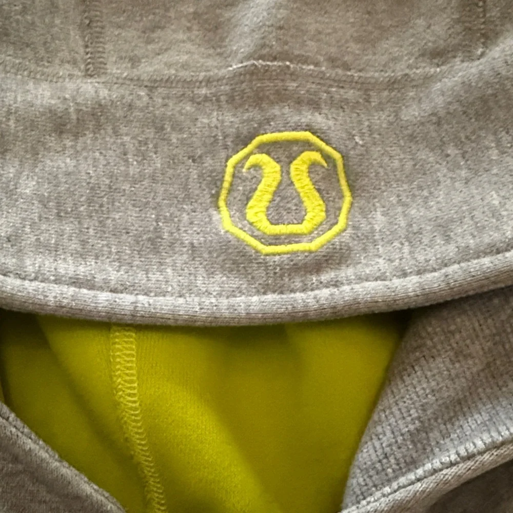 Lululemon Scuba Zip Up Hoodie XL - Picture 5 of 13